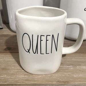 Rae Dunn Queen Mug